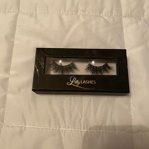 Lilly lashes